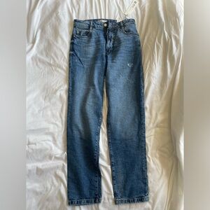 Zara Mom Fit jeans!!